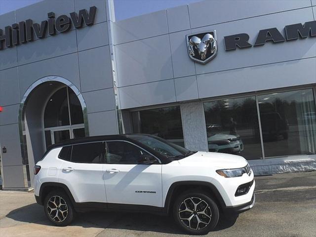 2025 Jeep Compass COMPASS LIMITED 4X4