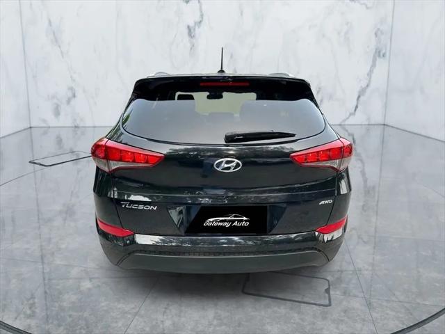 2016 Hyundai Tucson SE