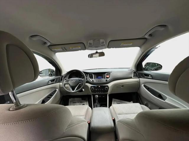 2016 Hyundai Tucson SE