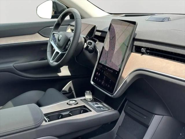 2025 Volvo X 90 Plus, Twin Motor Performance, Fully electric, 7 Seats