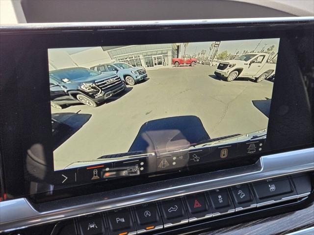 2025 GMC Sierra 1500 4WD Crew Cab Short Box Elevation with 3SB