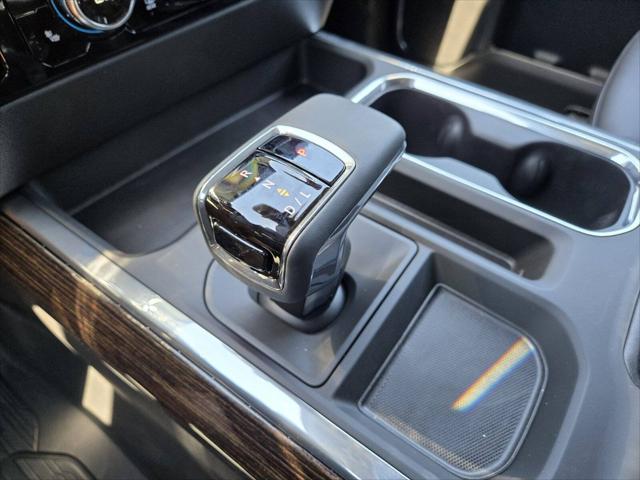 2025 GMC Sierra 1500 4WD Crew Cab Short Box Elevation with 3SB