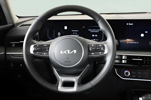 2025 Kia K5 EX
