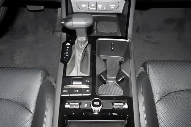 2025 Kia K5 EX