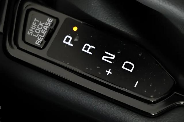 2025 Kia K5 EX