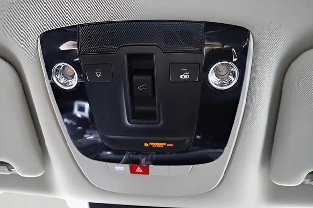 2025 Kia K5 EX
