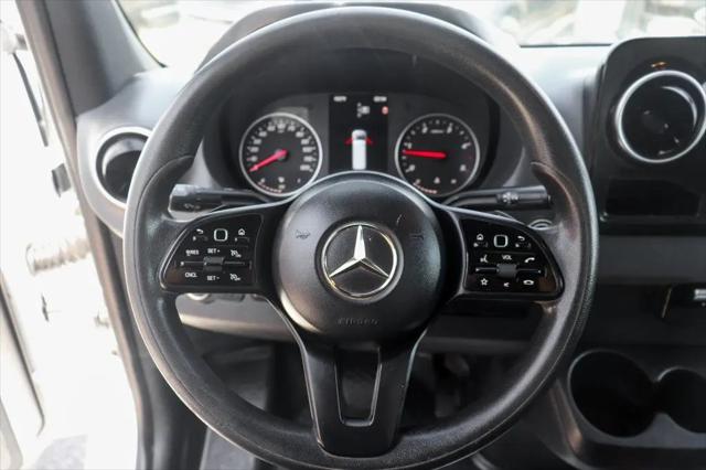 2019 Mercedes-Benz Sprinter 4500 Chassis Standard Roof V6