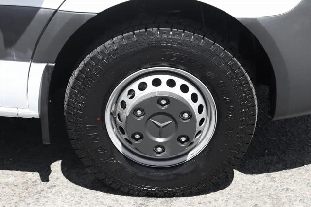 2019 Mercedes-Benz Sprinter 4500 Chassis Standard Roof V6