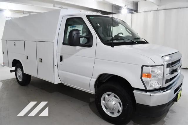2026 Ford E-350 Cutaway E-Series Cutaway