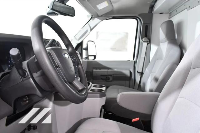 2026 Ford E-350 Cutaway E-Series Cutaway