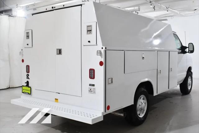 2026 Ford E-350 Cutaway E-Series Cutaway