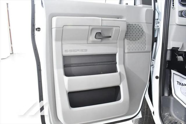 2026 Ford E-350 Cutaway E-Series Cutaway