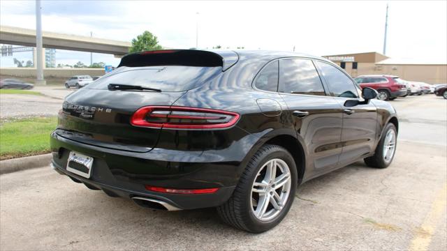2018 Porsche Macan Standard