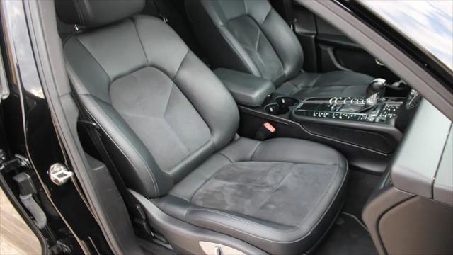 2018 Porsche Macan Standard