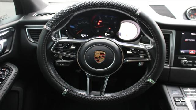 2018 Porsche Macan Standard