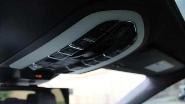 2018 Porsche Macan Standard