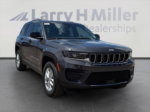 2025 Jeep Grand Cherokee Laredo X 4x2