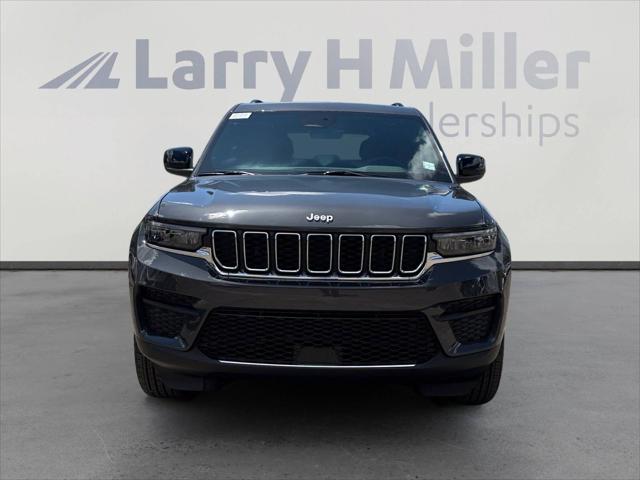 2025 Jeep Grand Cherokee Laredo X 4x2