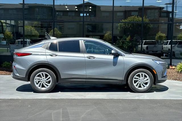 2025 Buick NV Preferred FWD