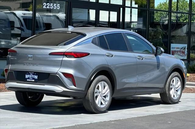 2025 Buick NV Preferred FWD