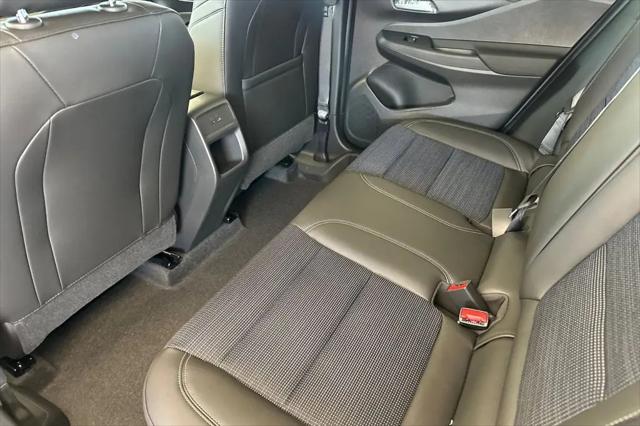 2025 Buick NV Preferred FWD