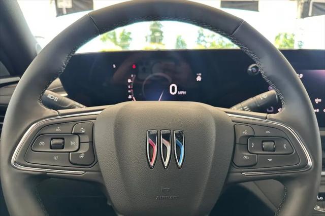 2025 Buick NV Preferred FWD