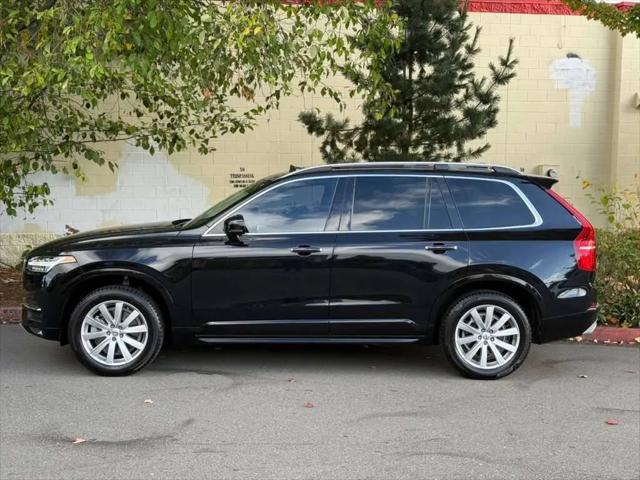 2017 Volvo XC90 T6 Momentum