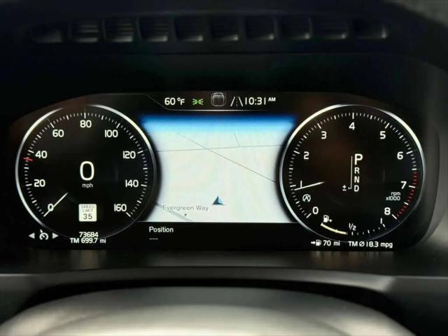 2017 Volvo XC90 T6 Momentum