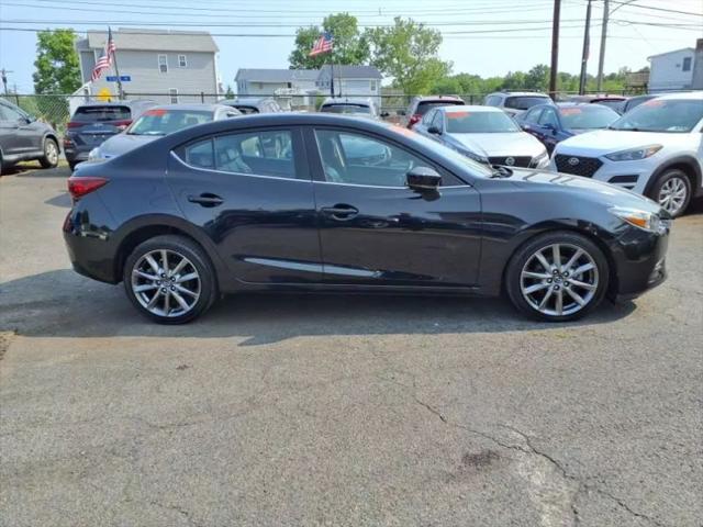 2018 Mazda Mazda3 Touring