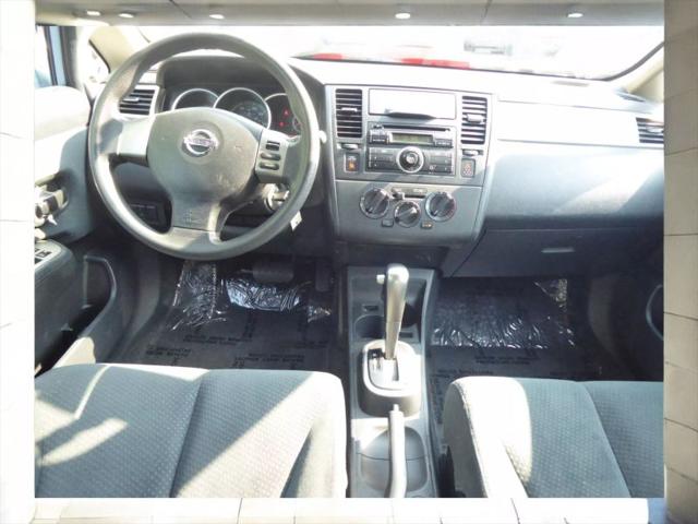 2011 Nissan Versa 1.8S