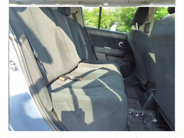 2011 Nissan Versa 1.8S