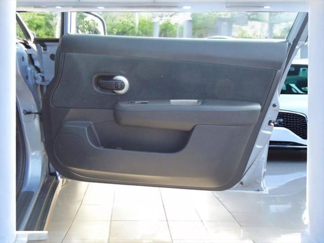 2011 Nissan Versa 1.8S