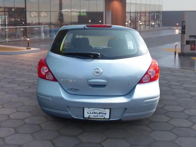 2011 Nissan Versa 1.8S