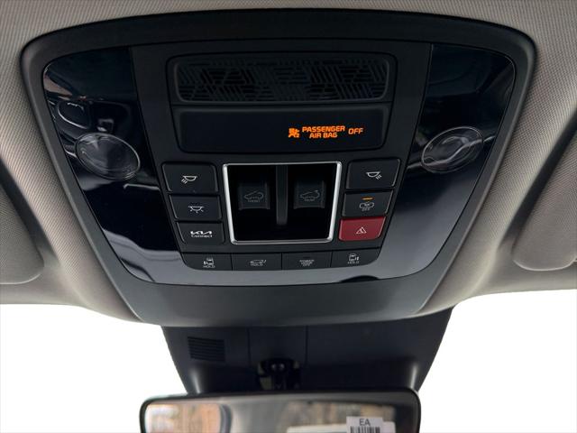 2026 Kia Carnival SX
