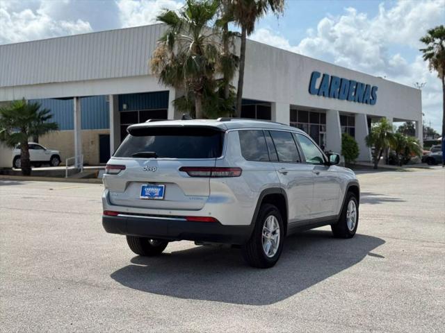 2023 Jeep Grand Cherokee L Laredo 4x4