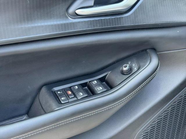 2023 Jeep Grand Cherokee L Laredo 4x4