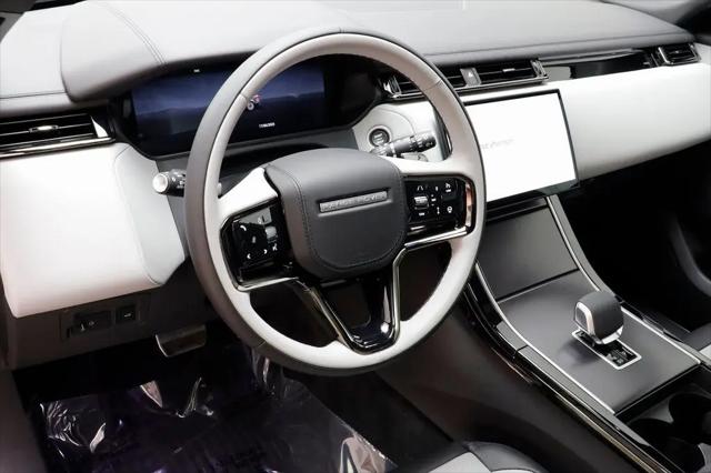 2026 Land Rover Range Rover Velar P250 Dynamic SE
