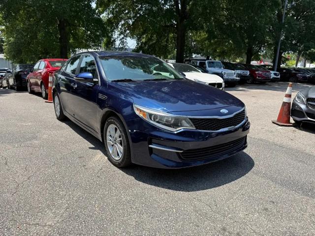 2017 Kia Optima LX