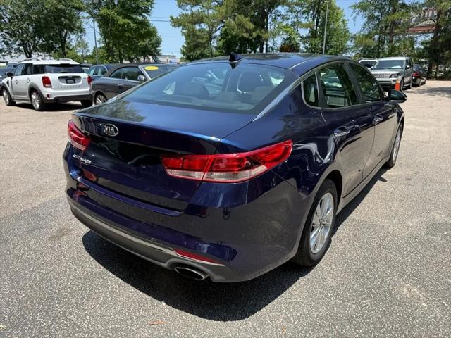 2017 Kia Optima LX