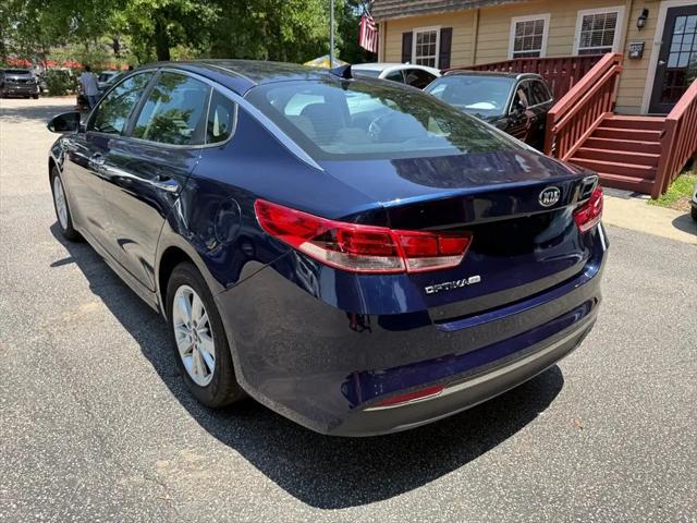 2017 Kia Optima LX