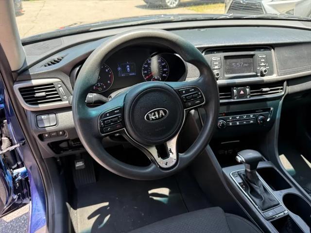 2017 Kia Optima LX