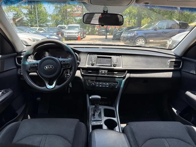 2017 Kia Optima LX