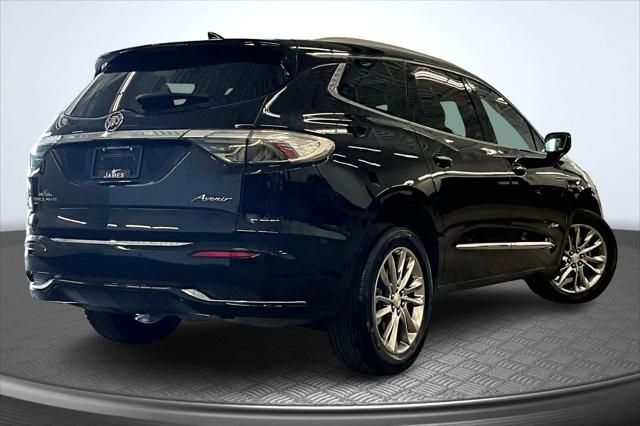 2022 Buick Enclave AWD Avenir