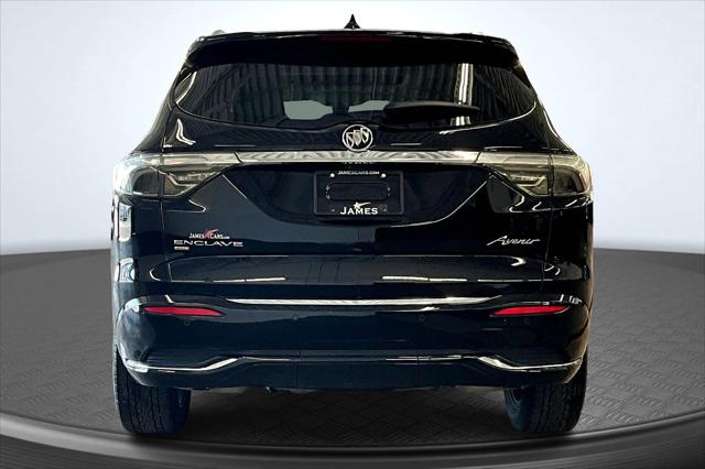 2022 Buick Enclave AWD Avenir