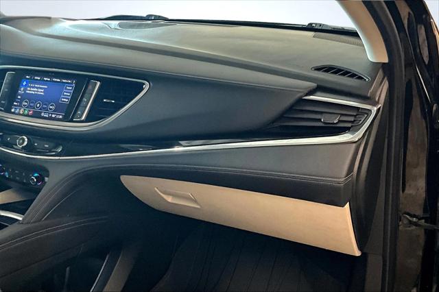 2022 Buick Enclave AWD Avenir
