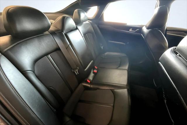 2022 Kia K5 GT-Line