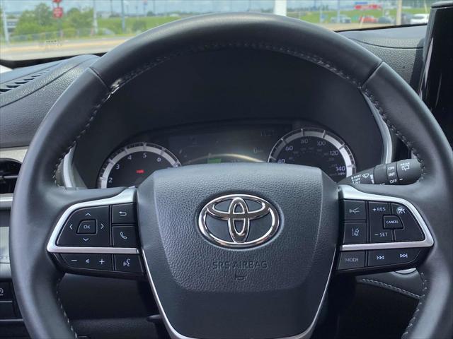 Used 2024 Toyota Highlander For Sale in Bessemer, AL