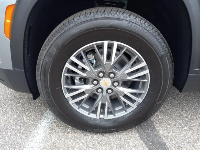 2025 Chevrolet Traverse FWD LT