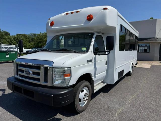 2012 Ford E-450 Cutaway E-450 for sale in Blackwood, NJ
