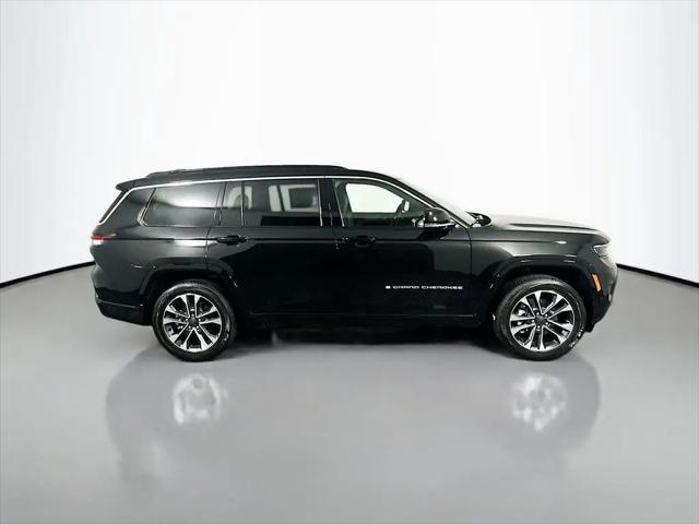 2025 Jeep Grand Cherokee L Overland 4x4